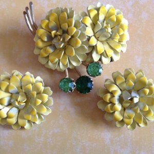 Vintage Albert Weiss Chrysanthemum Flower Brooch & Earrings